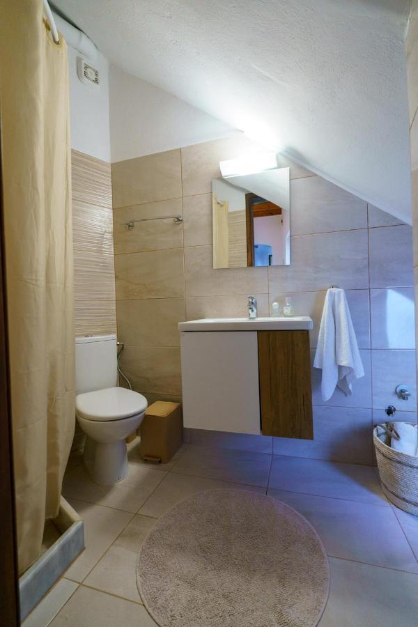Captain D - Hydra Dream Houses Ngoại thất bức ảnh